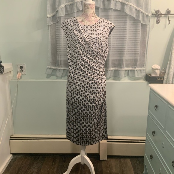 NWOT plus size dress - Picture 2 of 11